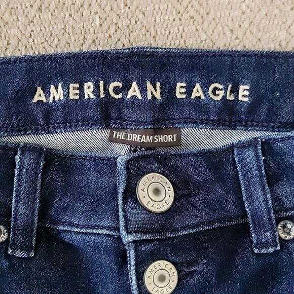 American Eagle Dream Midi Dark Wash Button Fly Jean Shorts - 2 - Picture 4 of 12